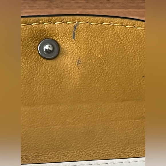 Mickey Mouse Coach clutch - Picture 14 of 16